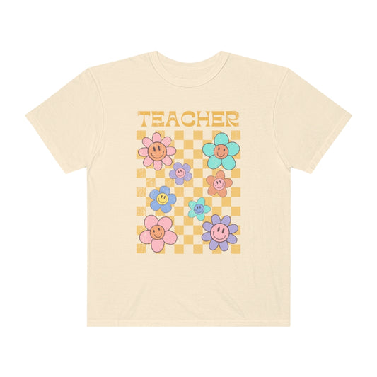 Teacher Distressed Retro Daisy Comfort Colors T-Shirt